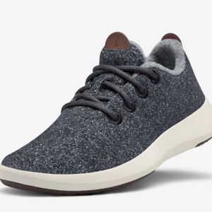 NWOT ALLBIRDS Women's Wool Runner Mizzles!
